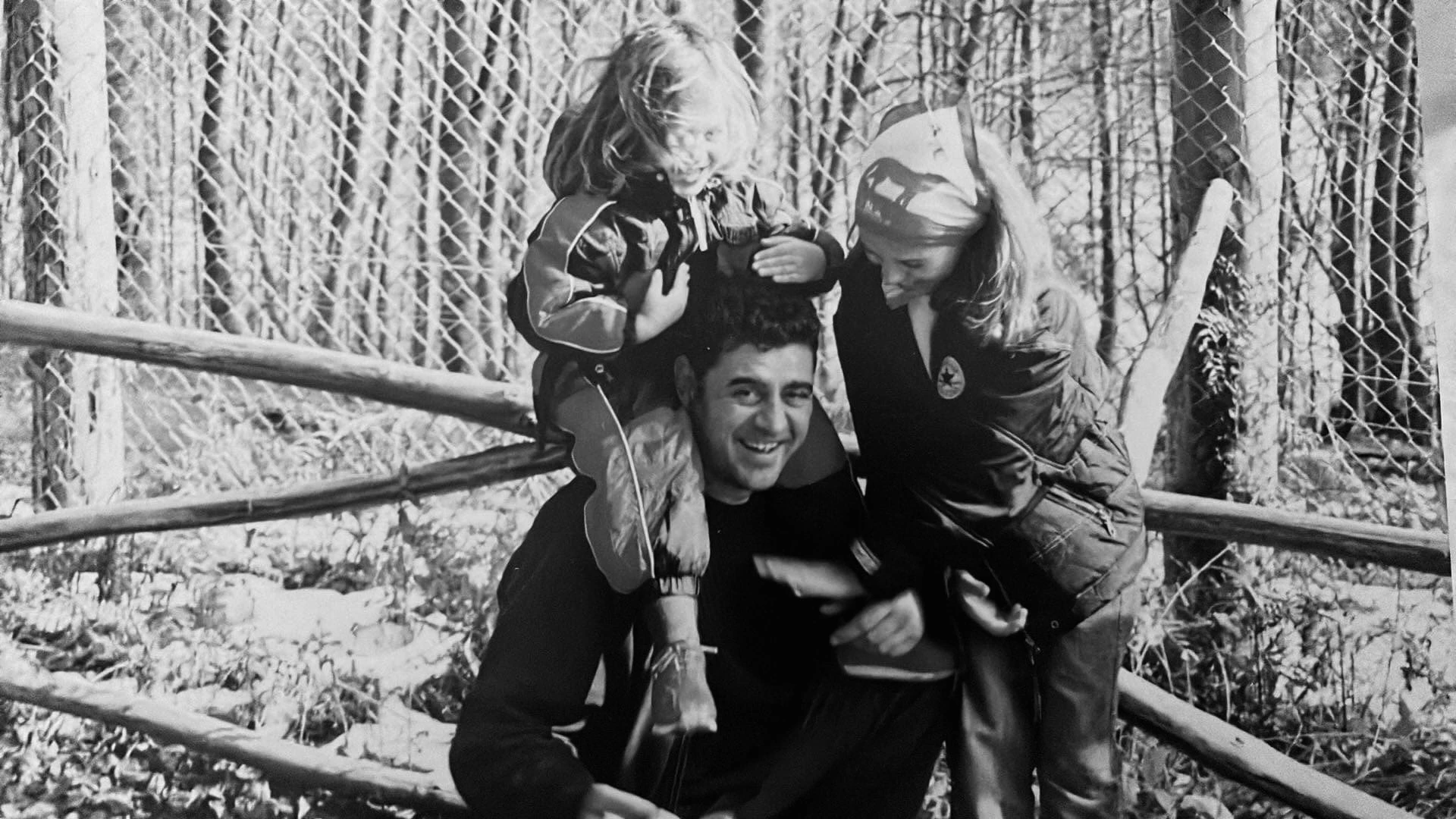 一场零支持者的众筹：当个人叙事遇上无效呈现