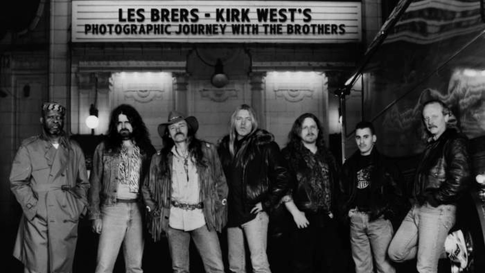 一本摄影集如何靠623位乐迷筹得9.3万美元