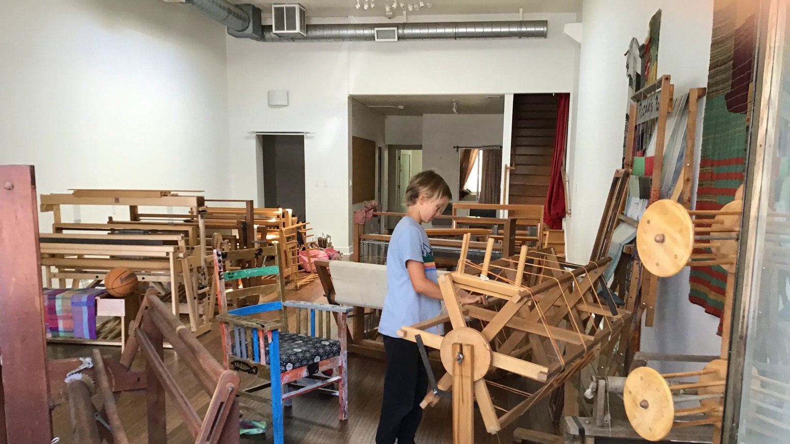 55人支持，一个编织中心的诞生