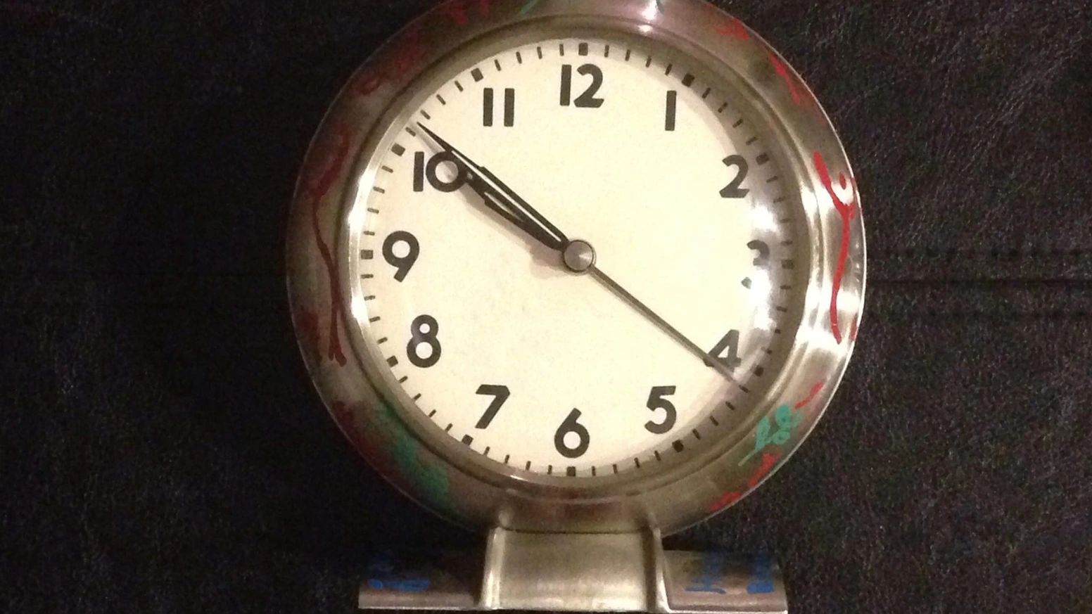 75人众筹1万美元，这部纽约爱情网剧如何精准击中都市孤独？