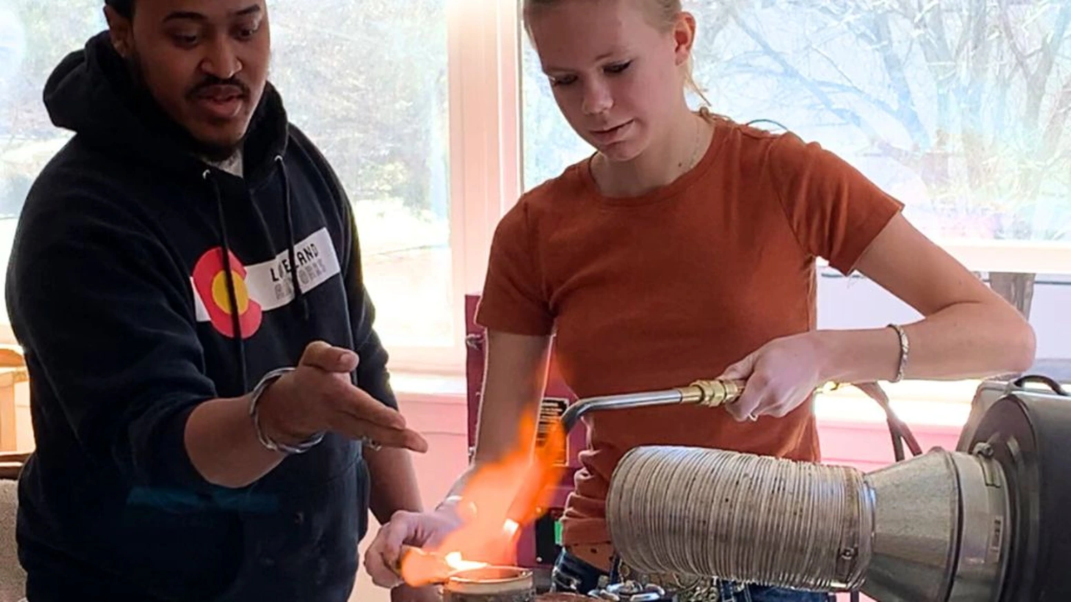 一个珠宝工作室如何用2万美元众筹，撬动社区教育的未来？